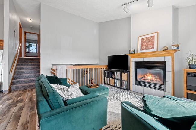 Photo - 371 Winnebago Ct