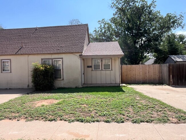 2/1 with all major appliances two blocks f... - 2/1 with all major appliances two blocks f... Casa
