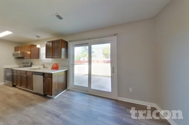 308 May Oak Rd