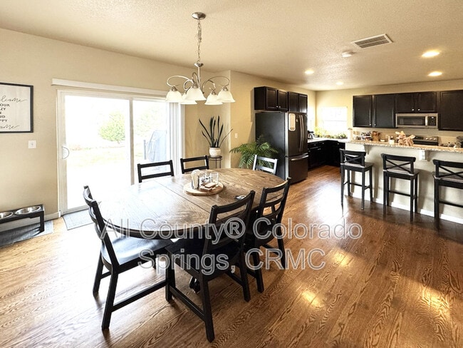 Photo - 8456 Hardwood Cir