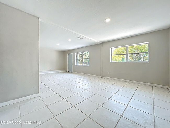 Photo - 1424 Pineda St