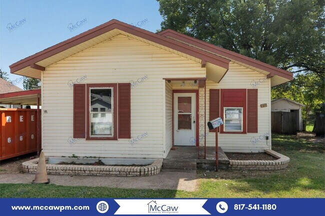 Building Photo - 3009 Hollywood Ave