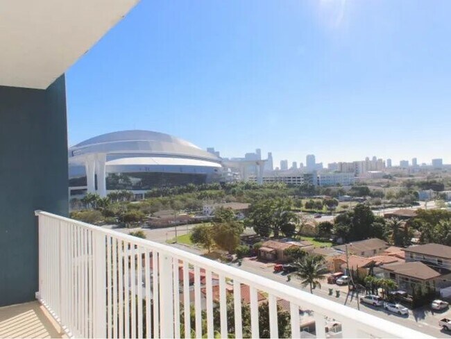 1760 NW 7th St Unit Model M