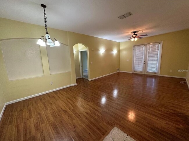 Photo - 3351 Whitestone Cir Unidad 205