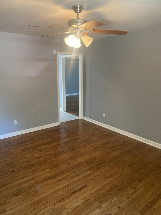 Photo - 1209 West Ln