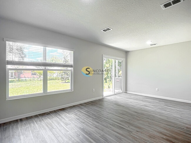 3 Seaton Valley Path Unit A