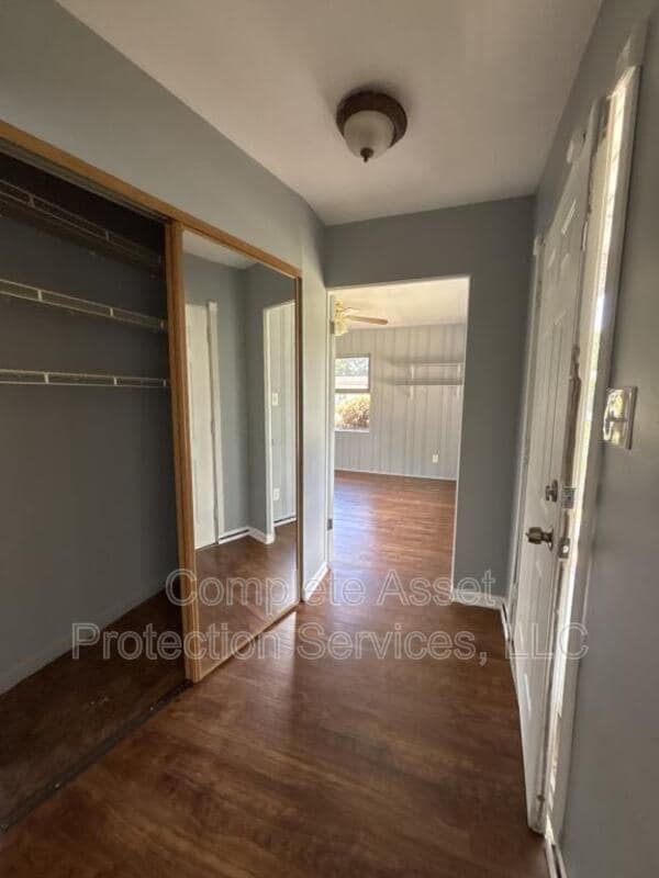 Photo - 910 W 56th Ave