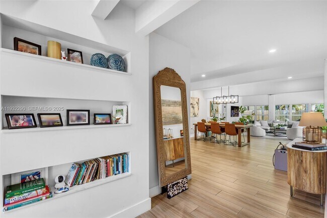 Photo - 653 Glenridge Rd