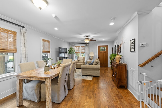 Photo - 2119 Wilmore Dr