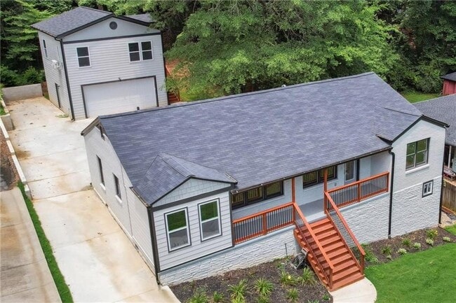 Photo - 720 N Parkwood Rd House
