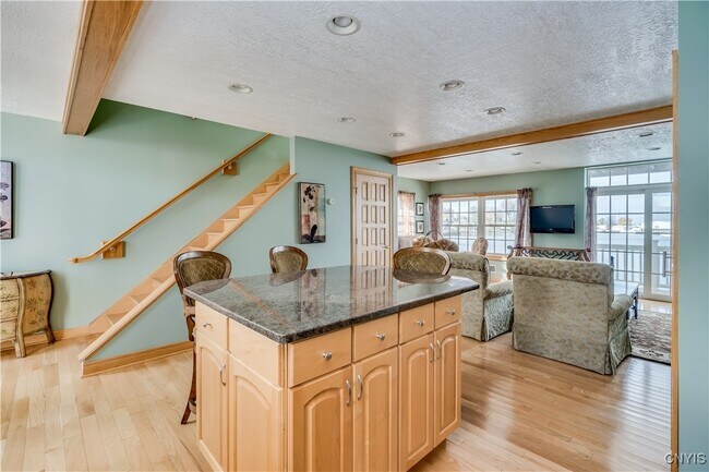 Photo - 207 General Smith Dr