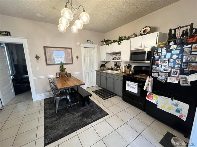 Photo - 2442 Gilpin St