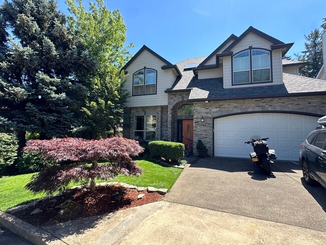 Photo - 1404 SW Dickinson Ln