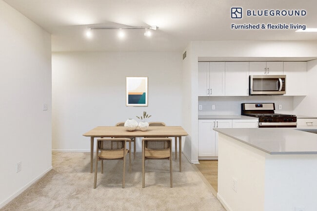 313 Avalon Cir Unidad SI FL1-ID3764A