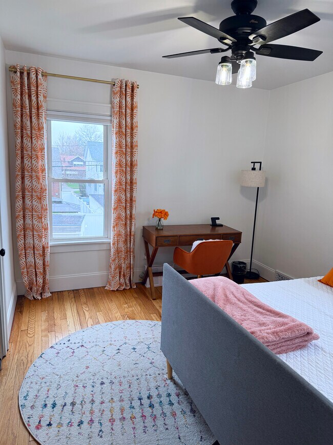 Photo - 3888 W 157th St