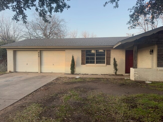Photo - 420 Glenwood Terrace House