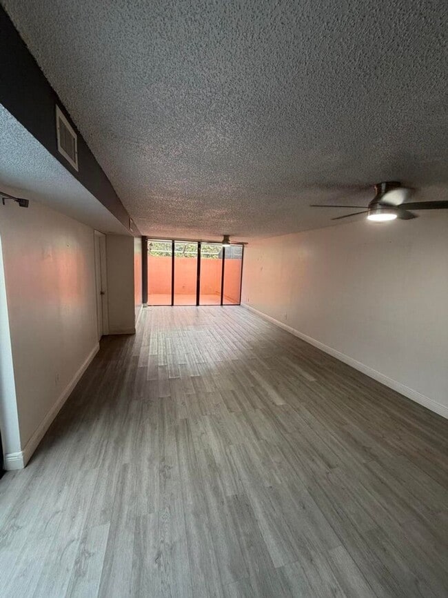 Photo - 10343 Greenhouse Rd