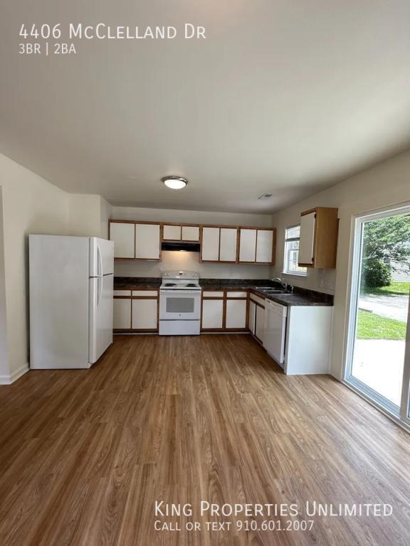 Photo - 4406 McClelland Dr