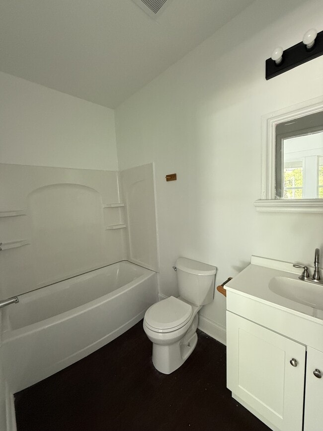 Photo - 1401 9th Ave