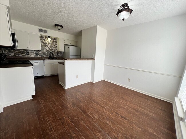 Photo - 11506 Meadow Pines Ct Unit A