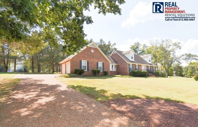2107 Londonderry Dr