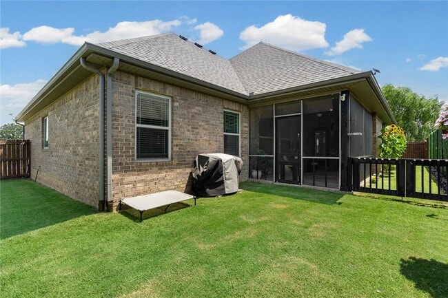 Photo - 5819 W Cane Hill Dr