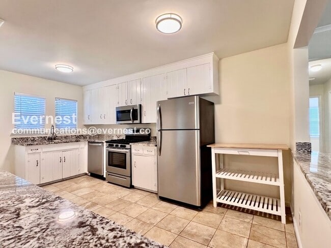 Photo - 2535 S Pittsburg Ave