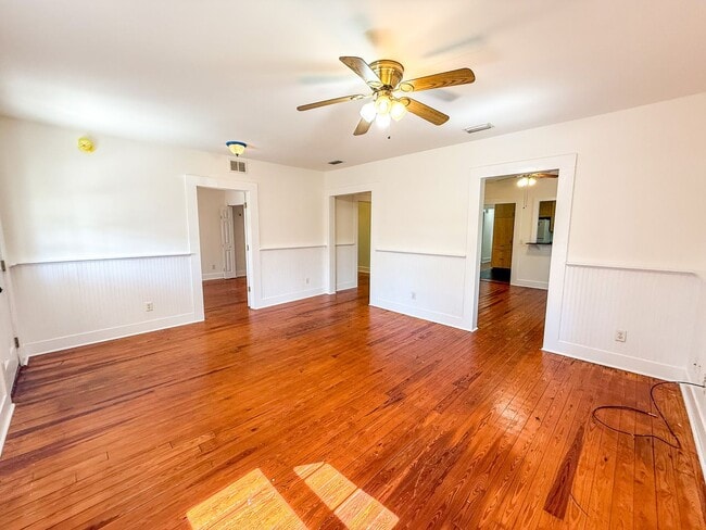 Photo - 408 NW 4th St