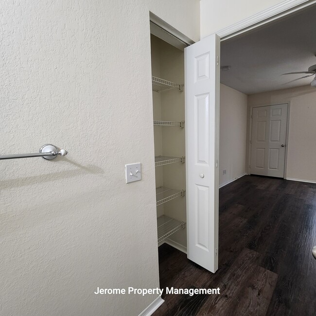 Photo - 36243 Lake Chase Blvd Unit 102