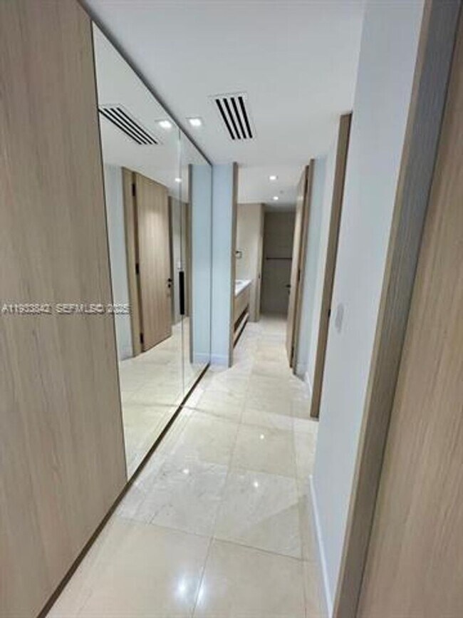 Photo - 251 Crandon Blvd Unit 251 Crandon Blvd 1228