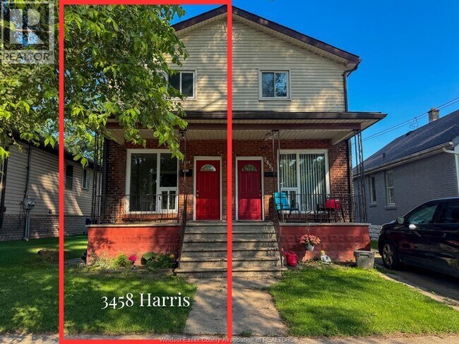 Photo - 3458 Harris St