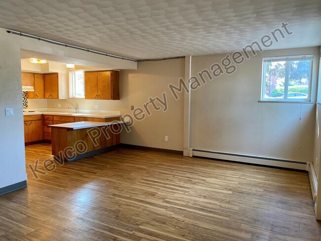 Photo - 1009 McHugh St Unit 1009 McHugh St  3
