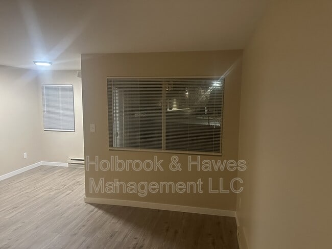 Photo - 4531 Boardwalk Dr