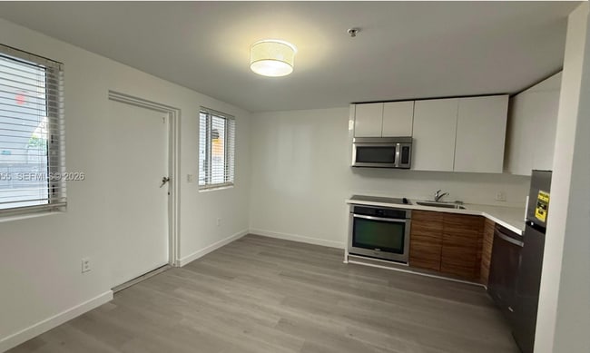 Photo - 820 15th St Unit ##