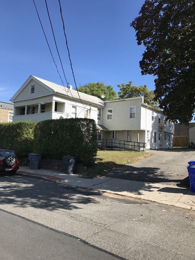 Photo - 20 Pleasant St Unit A