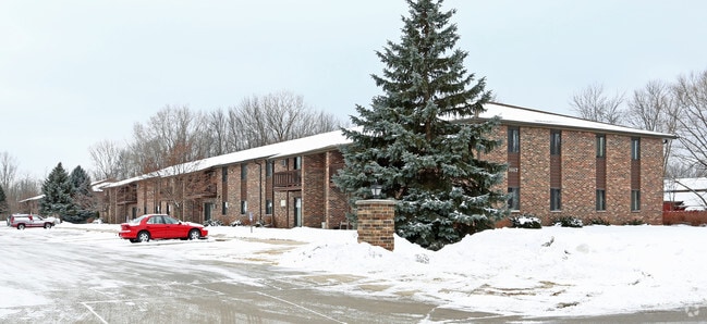 Photo - Deerfield Apartments