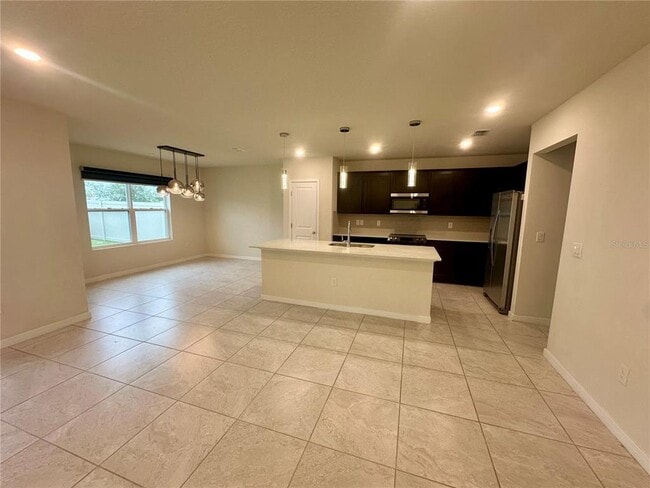 Photo - 1261 Regal King Dr
