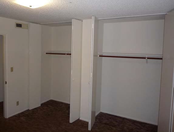 Photo - Continental Arms Apartments