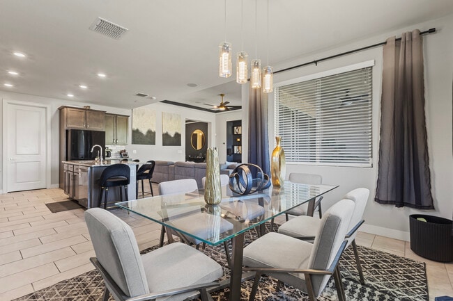 Building Photo - 18456 W Brookwood Dr