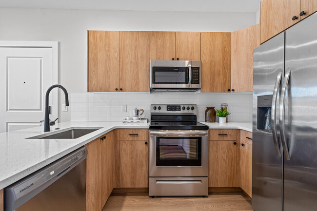 Stainless Steel Appliances - Chelten Terminal Apartments