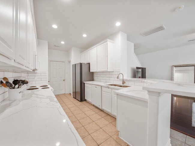 Photo - 78 Blue Creek Ct