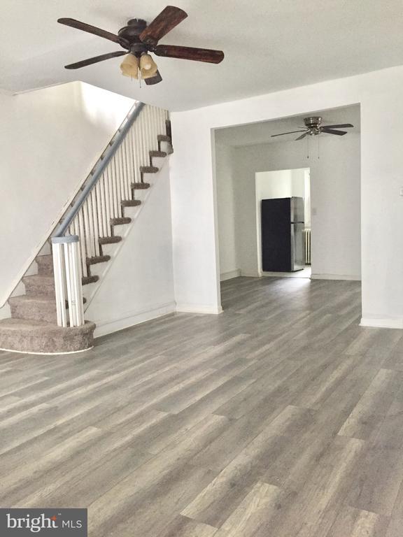 Photo - 125 N Ruby St