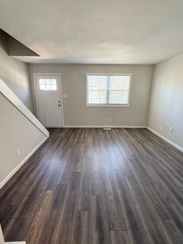 Photo - 1428 6th Ave