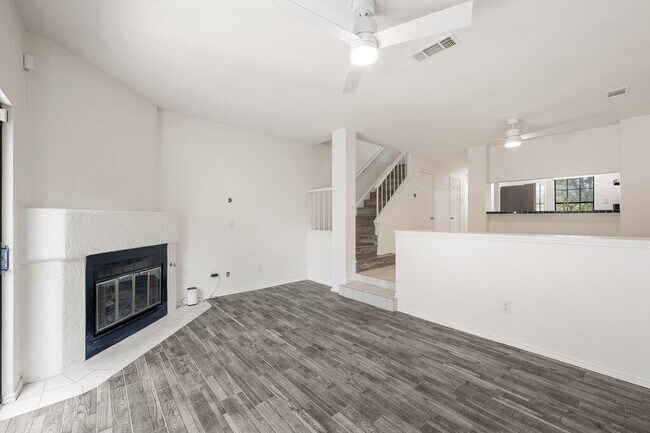 Photo - 4306 Bonnell Vista Cove Unit C4