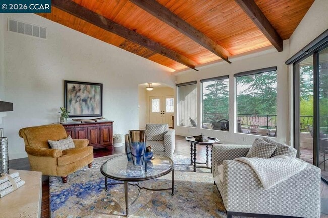 Photo - 44 Pulido Ct