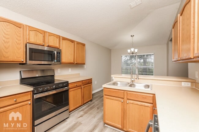 Photo - 1505 Lake Villa Dr