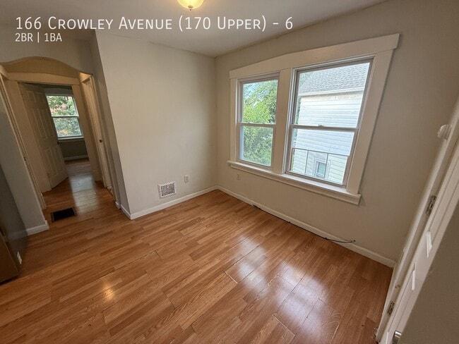 Photo - 166 Crowley Ave Unit 6