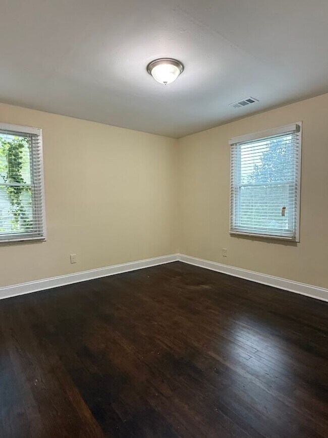 Photo - 3 bed 2 bath in Atlanta, plus $100 off for...