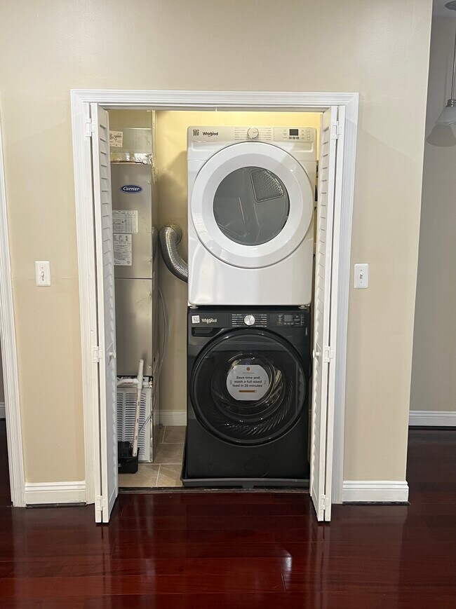 Photo - 1823 Madison Ave Unit 3