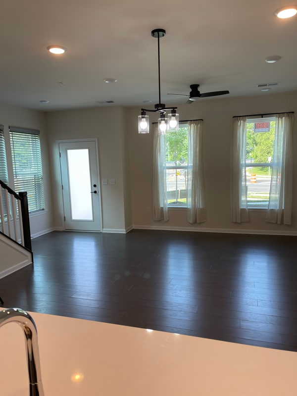 Building Photo - 1108 Greenwich Dr Rental